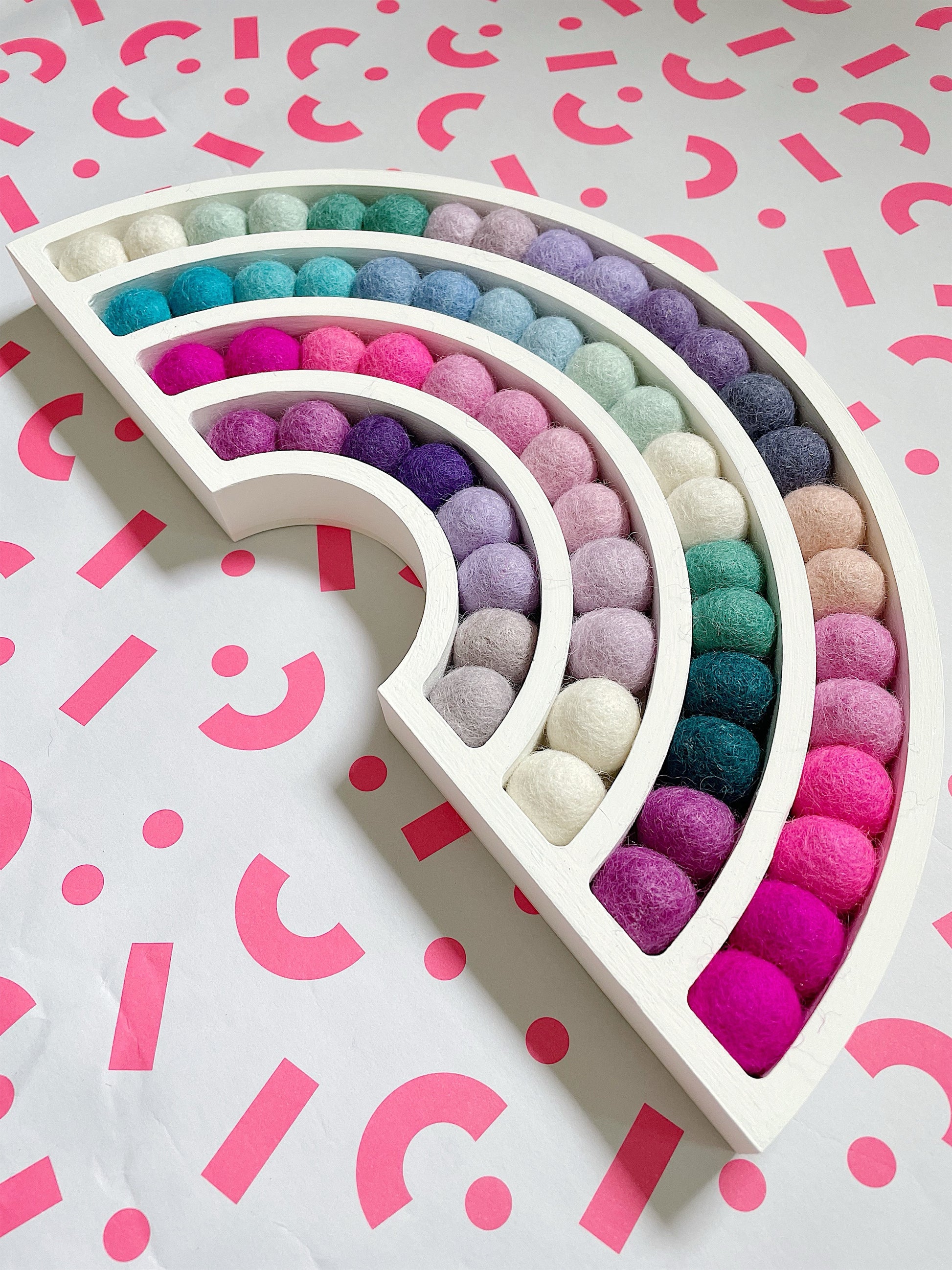Pom Pom Bright Rainbow - 30cm